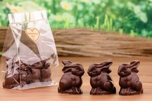 Produktabbildung DLS - SchokoHasen vegan 3er 50g zartbitter